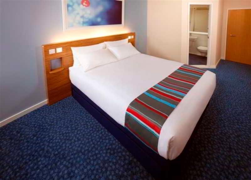Travelodge London Central Waterloo Exterior photo