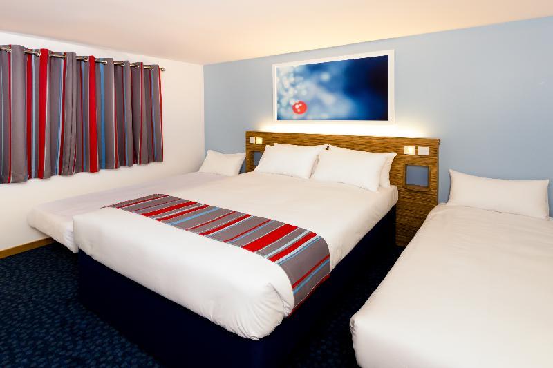 Travelodge London Central Waterloo Exterior photo